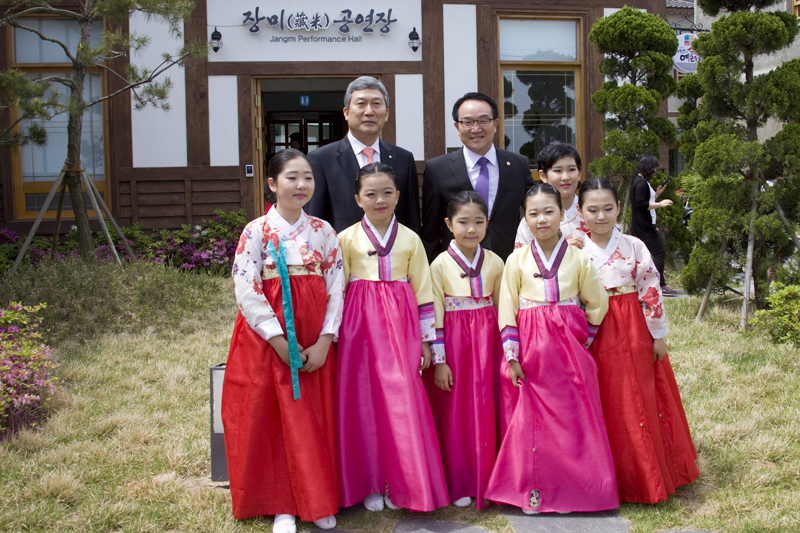 군산지역 농촌마을 어르신 효도공연(5-17)