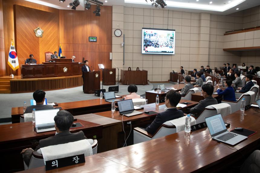 제274회 군산시의회 임시회 제1차 본회의(04-07)