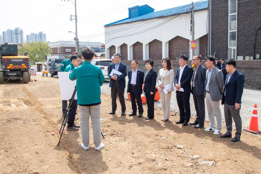 경제건설 위원회 현장방문(급경사지 정비사업, 공공하수처리장, 폐수처리시설, 폐자원에너지화 시설)(04-17)