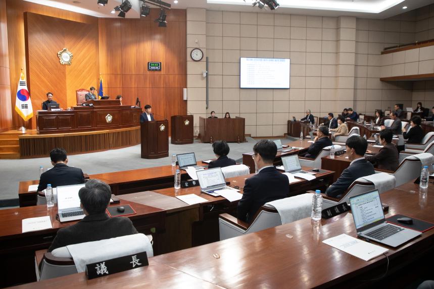 제279회 군산시의회 제2차 정례회 제2차 본회의(11-26)