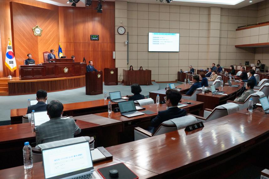 제282회 군산시의회 임시회 제1차 본회의(04-07)