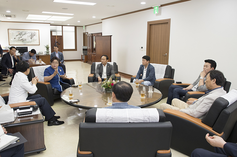 군산시의회 의장단 전북대병원장 면담(07-13)