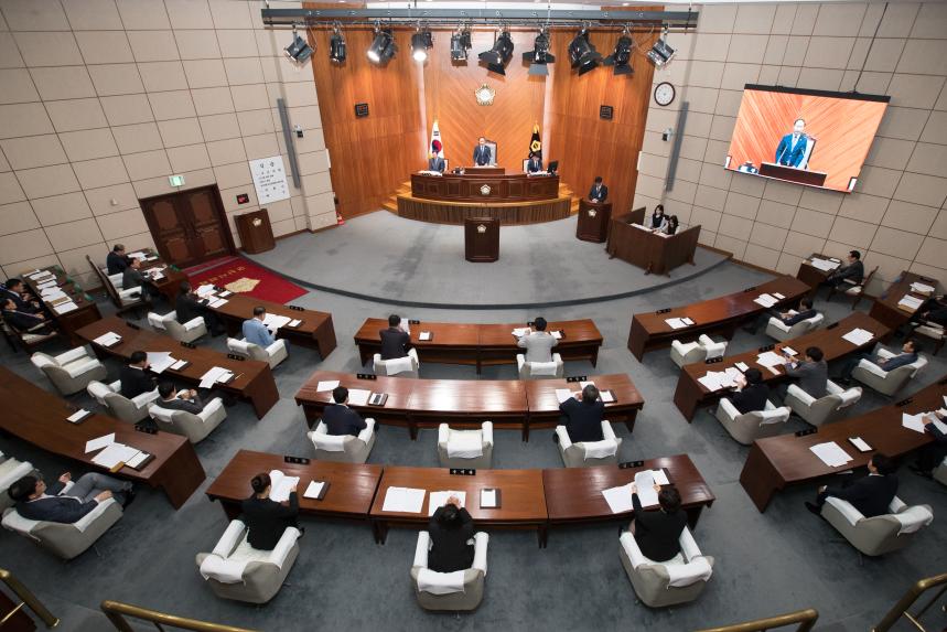 제218회 군산시의회 임시회 제1차 본회의(04-24)