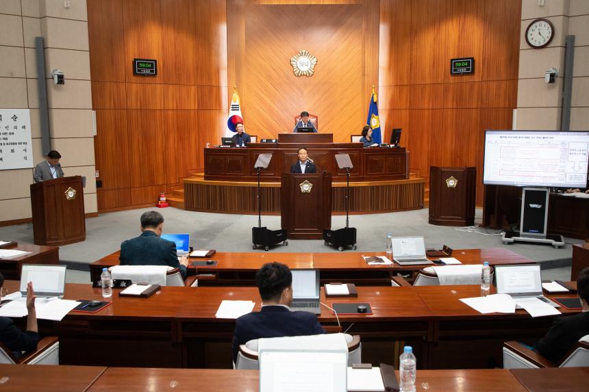 제277회 군산시의회 임시회 제1차 본회의(08-26)