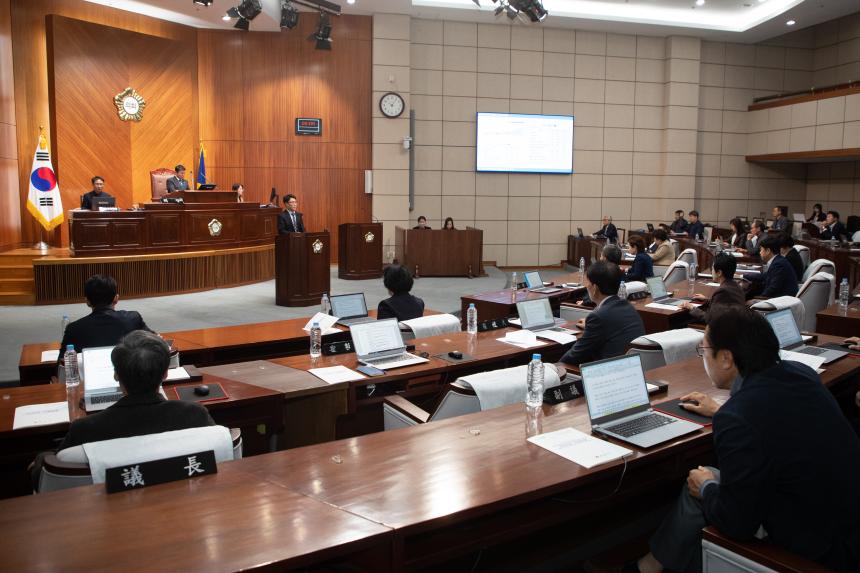 제279회 군산시의회 제2차 정례회 제2차 본회의(11-26)