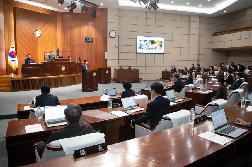 제279회 군산시의회 제2차 정례회 제2차 본회의(11-26)