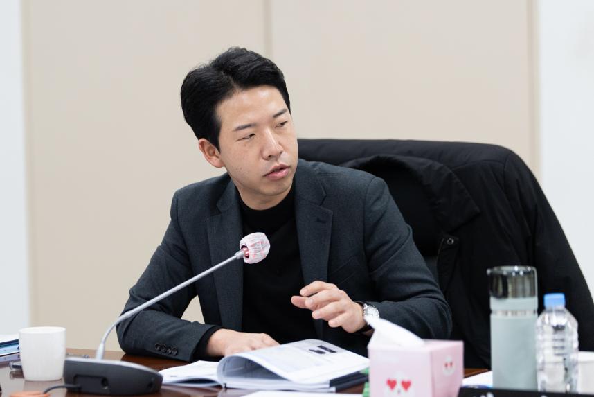 경제건설 위원회 업무보고(02-02)